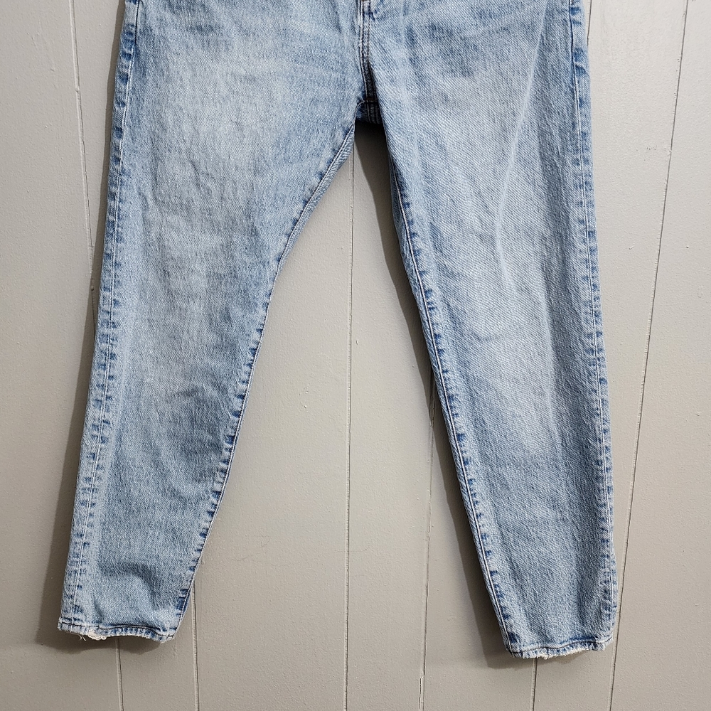Madewell Relaxed Taper Light Was Jeans - Picture 3 of 11